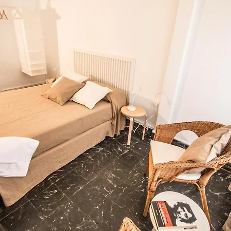 Rotaret Guest house